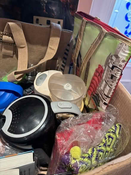 Photo of free Mixed items kitchen and home things (Mitcham CR4) #3