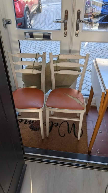 Photo of free Table and chairs (Dartford) #2