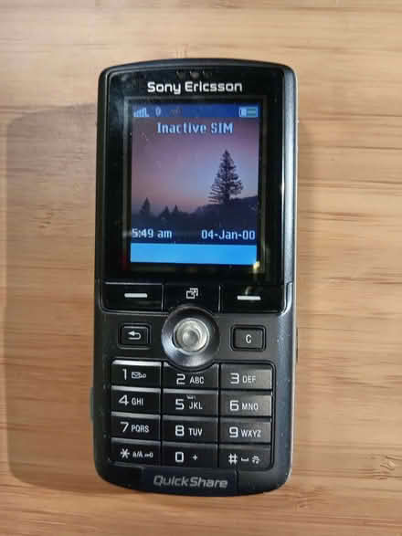 Photo of free Classic mobile: Sony Ericsson K750i (Pooley Green TW20) #1
