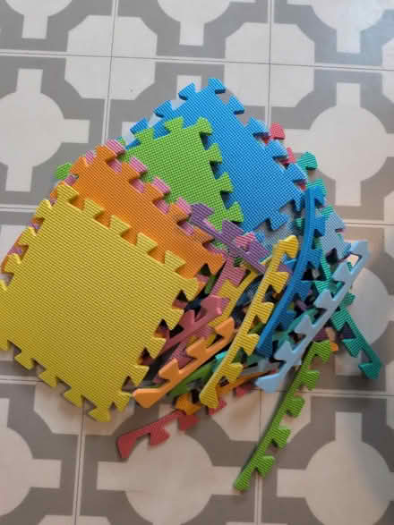 Photo of free Foam mats (Honor oak) #1