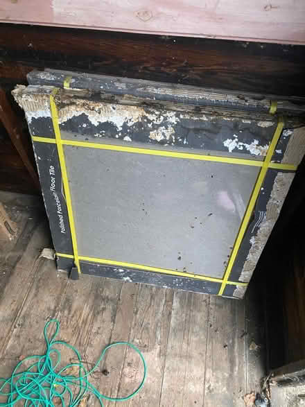 Photo of free Floor Tiles (Bromley BR2) #1