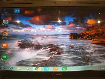 Photo of free HP Compaq W7 Laptop -reset to F.S (B90 shirley) #2