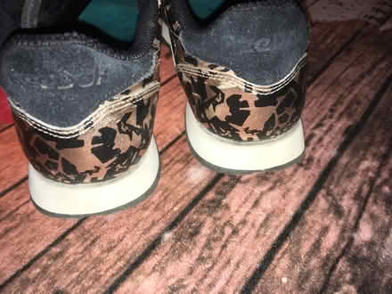 Photo of free Old trainers (Greenwich MV, SE10) #4