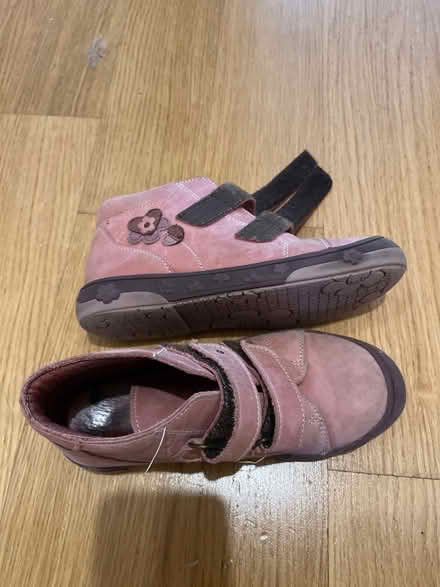 Photo of free Verbaudet leather shoes (Angel EC1V) #1