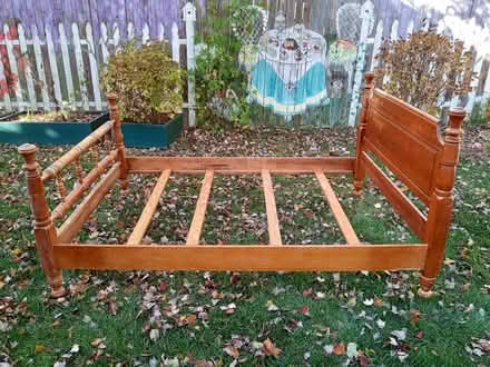 Photo of free Shabby Chic Bedframe (Lake Newport/286) #3