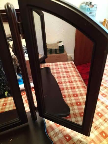 Photo of free Lovely Mahogany 3 piece Mirror Set (Hilsea Portsmouth PO2) #2
