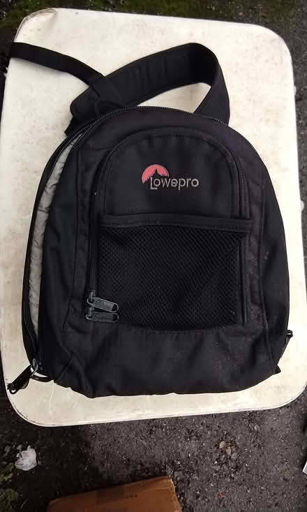 Photo of free Camera small backpack (Woodley RG5) #2