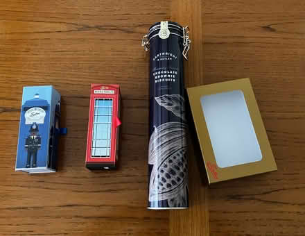 Photo of free Empty gift boxes / tin (Chesham HP5) #1