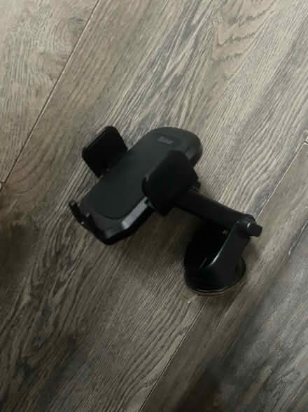 Photo of free Car phone holder (Blukar) (Englefield Green TW20) #1