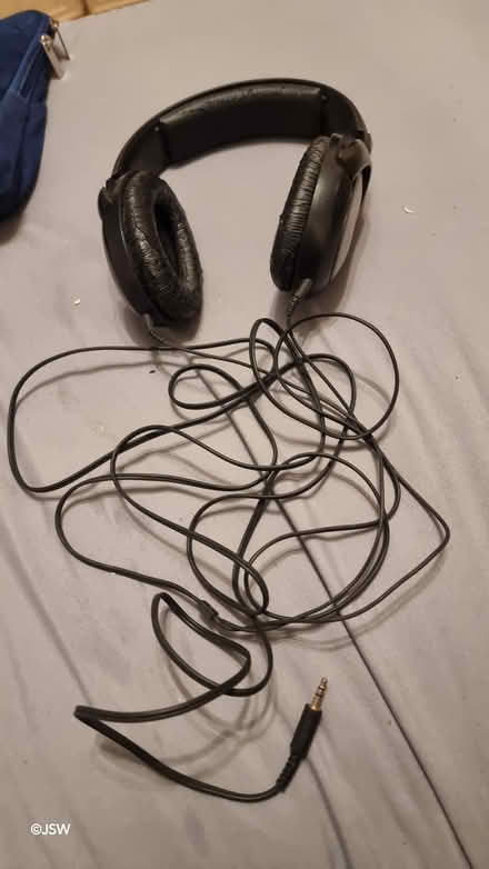 Photo of free Over-ear headphones (Colindale NW9) #1