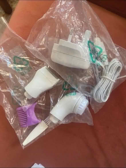Photo of free Trimmer bits (Herne Hill, SE24) #1
