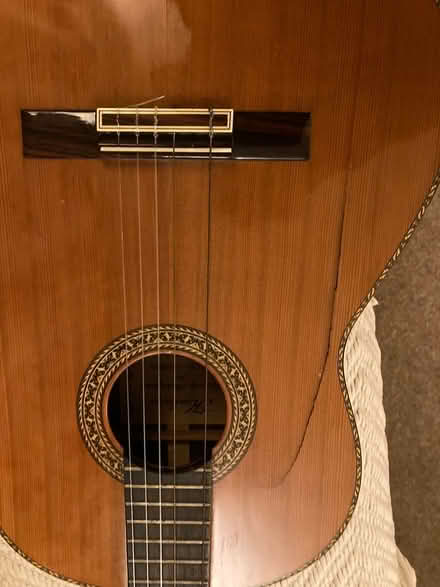 Photo of free Cracked guitar (Waterlooville) #2