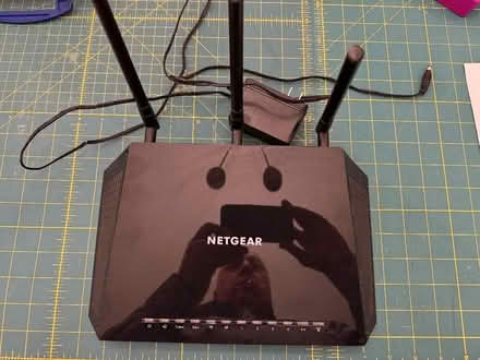 Photo of free Netgear R6400 dual band router (63130) #1