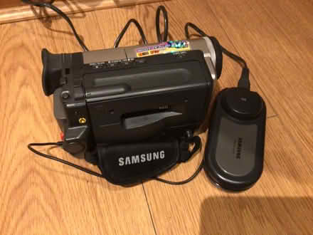 Photo of free Samsung Hi 8 video camera (Tuebrook L4) #3