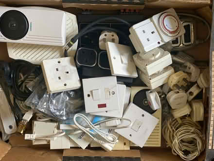 Photo of free electrical items (Tondu CF32) #1