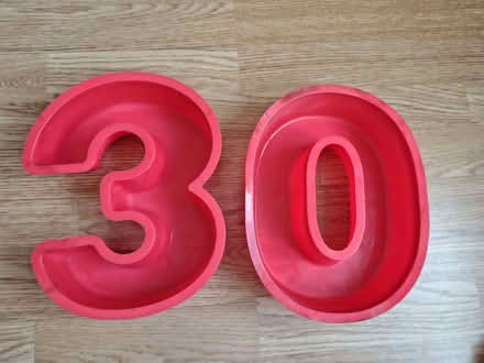 Photo of free 30th birthday party decorations (Shepton Mallet BA4) #1