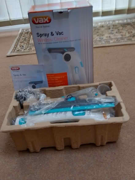 Photo of free VAX Spray & Vac Window Cleaning Tool (Bexhill TN39) #2