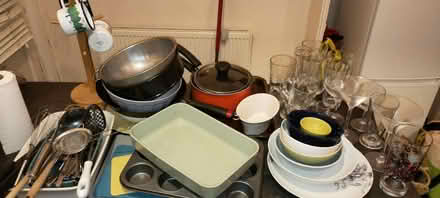 Photo of free Kitchenware & Pottery (Streatham common) #2