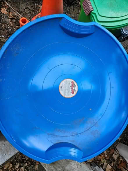 Photo of free flexible flyer sled (Harvard Square, Cambridge) #1