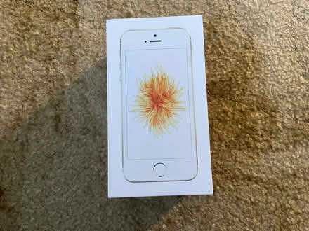 Photo of free Faulty Apple iphone SE M/head River area (windsor-maidenhead-freegle CGA SL6) #3