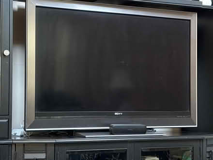 Photo of free 52” Sony flatscreen (Langhorne) #1