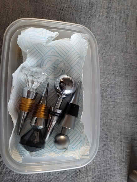 Photo of free Bottle stoppers (Fareham PO15) #1
