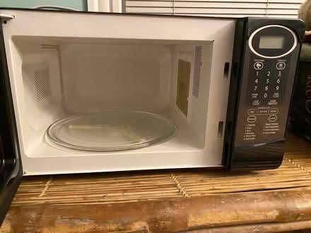 Photo of free Microwave- Clean, works perfectly (Mid-Cambridge) #3