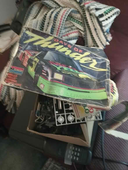 Photo of free Model (Grafton WV. 26354) #1