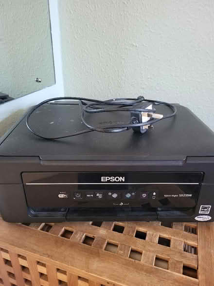Photo of free Printer Epson (Round Green LU3) #1
