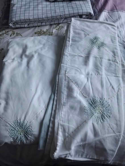 Photo of free Double duvet covers & pillowcases (Oxford ST6) #2