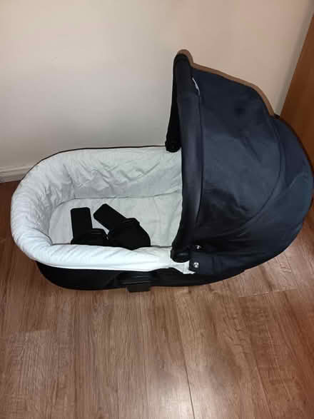 Photo of free Mamas & Papas Bassinet (Hounslow) #2