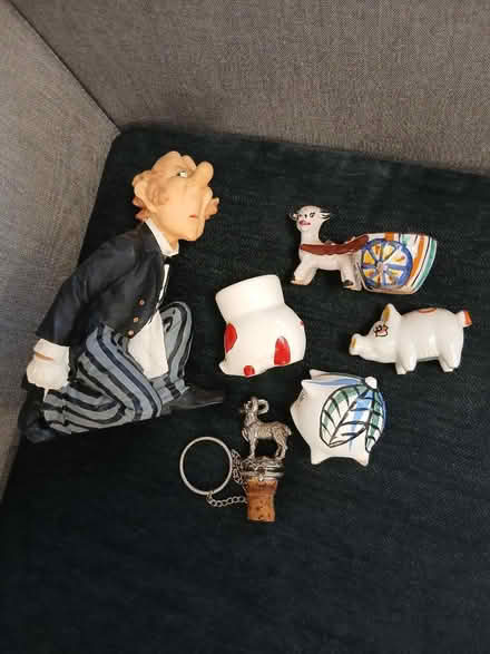 Photo of free Ornaments (RH1 Redhill) #1