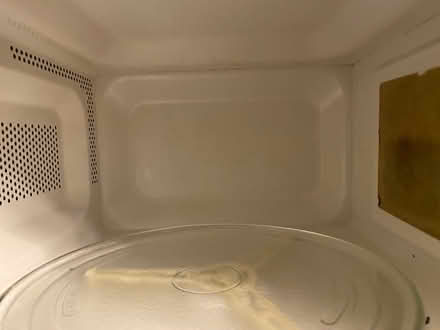 Photo of free Microwave- Clean, works perfectly (Mid-Cambridge) #2