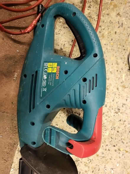 Photo of free Hedge trimmer Bosch (Round Green LU3) #3