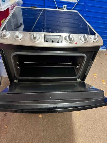 Photo of free induction hob electric cooker (OX5 (Kidlington)) #3