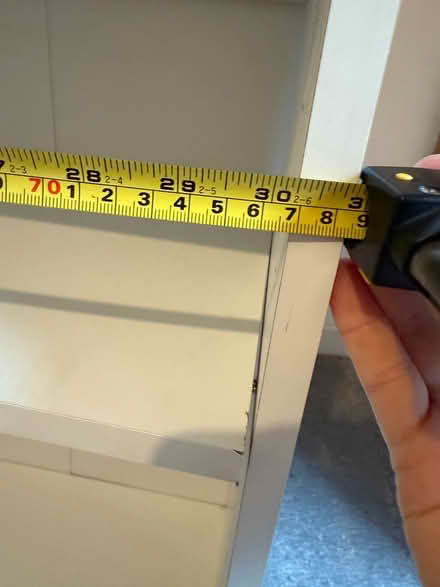 Photo of free White bookcase / shelf unit (Carshalton) #4