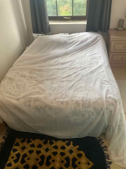 Photo of free Net curtain extra large (Raynes Park (SW20)) #1