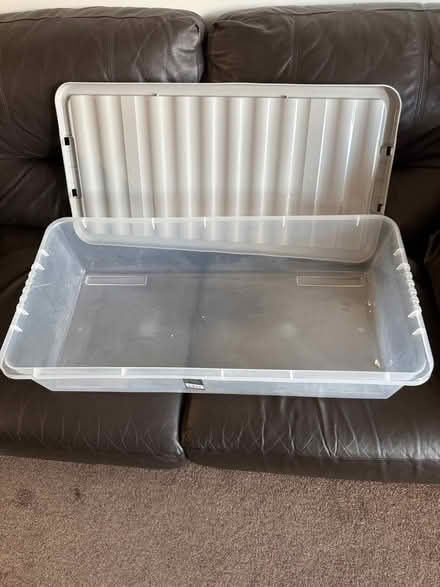 Photo of free Long Storage Box (Finsbury Park N7) #3