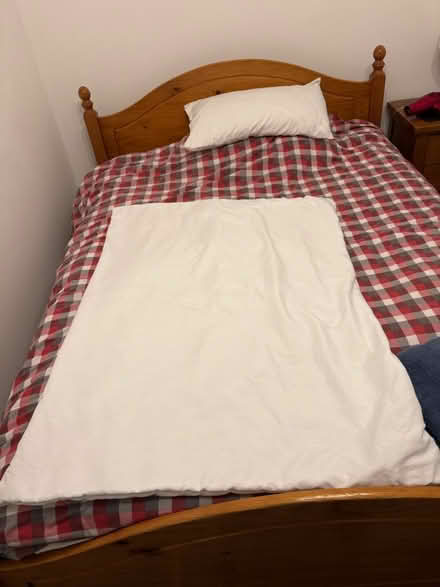 Photo of free Toddler bed duvet. (Congleton CW12) #1