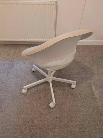 Photo of free Desk chair (SG5) #2
