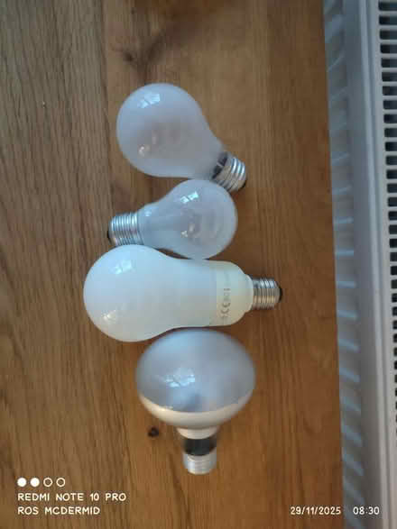 Photo of free Large screw fitting bulbs (Aldwick PO21) #1
