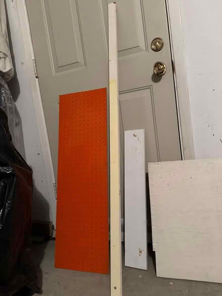 Photo of free Wood Remnants (Orléans) #3