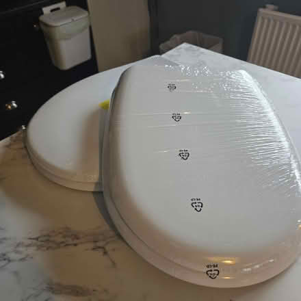 Photo of free Soft close toilet seats (Greenwich Peninsula SE10) #1