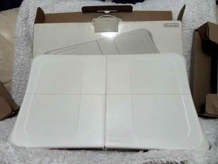 Photo of free Balance Board for Nintendo Wii (Langley SL3) #1