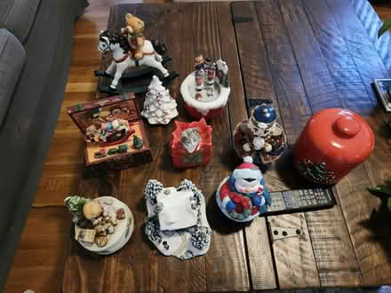 Photo of free Holiday decorations/ music boxes (Hoboken) #1