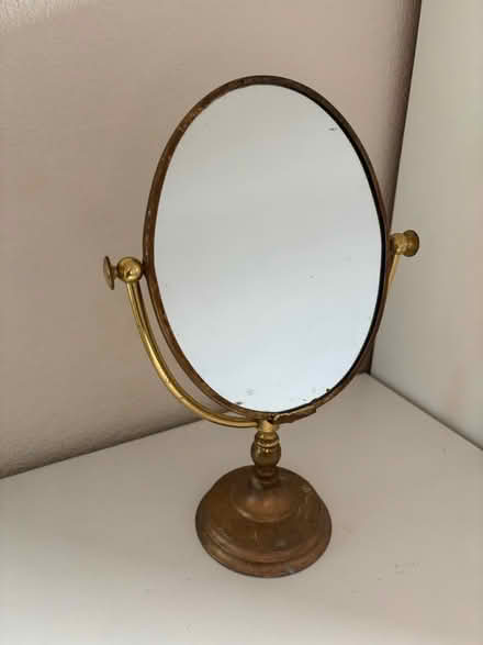 Photo of free Free standing mirror (Bs15 4ub) #4