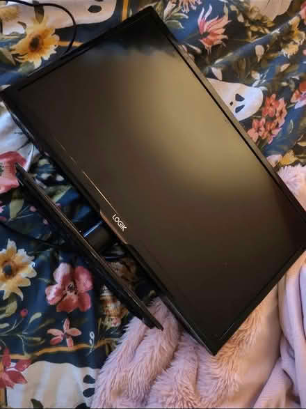 Photo of free Logik 22" Tv (Appleby-in-Westmorland CA16) #1