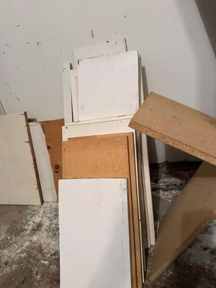 Photo of free Wood Remnants (Orléans) #1