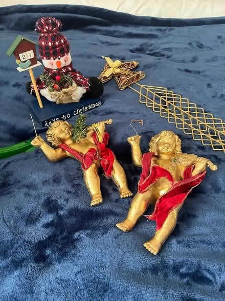 Photo of free Xmas Tree Stand/dish & decorations (Dun Laoghaire) #2