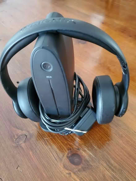 Photo of free Insignia Wireless Headset for TV (Ossining) #2